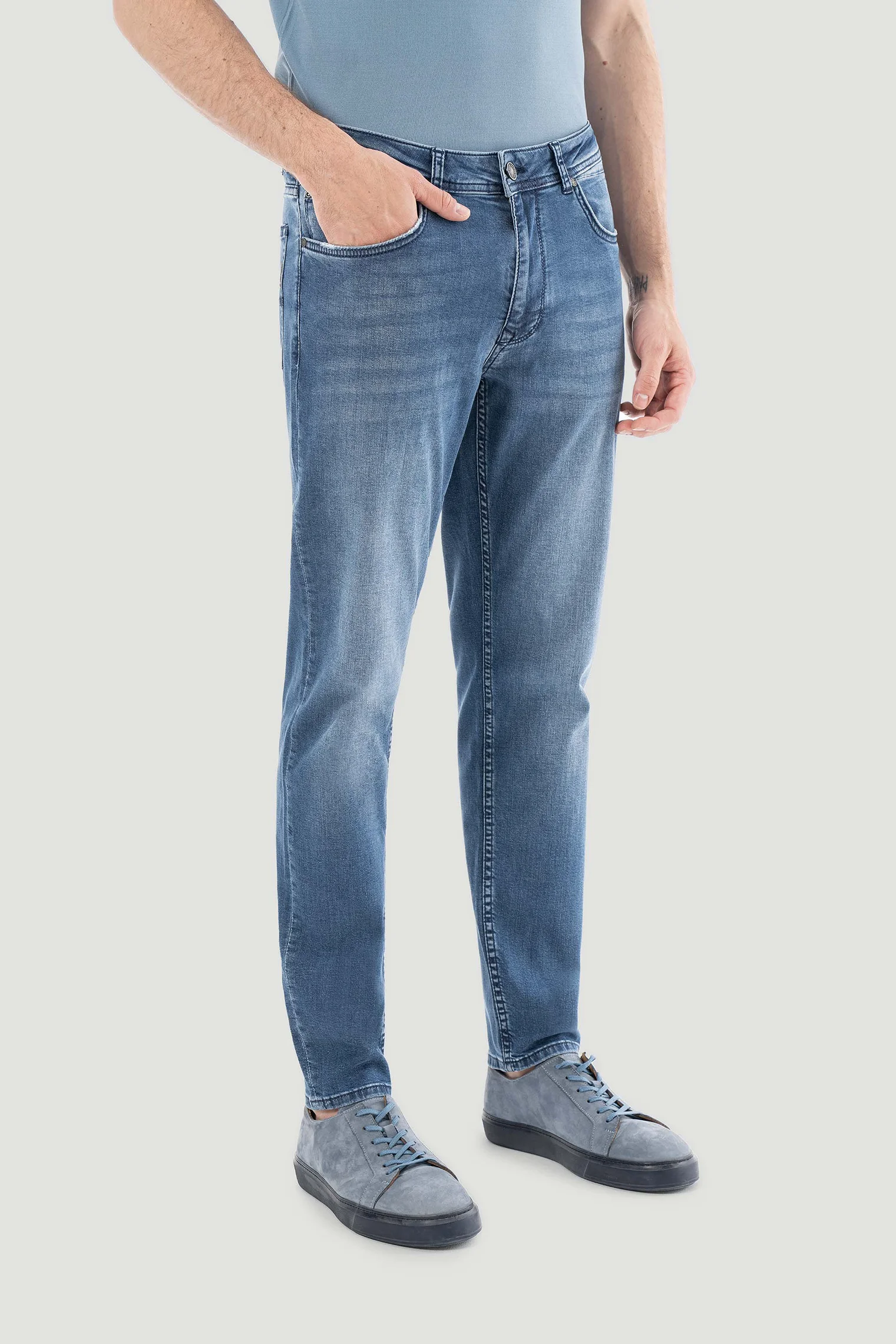 8052777M584Y310JB02714-1