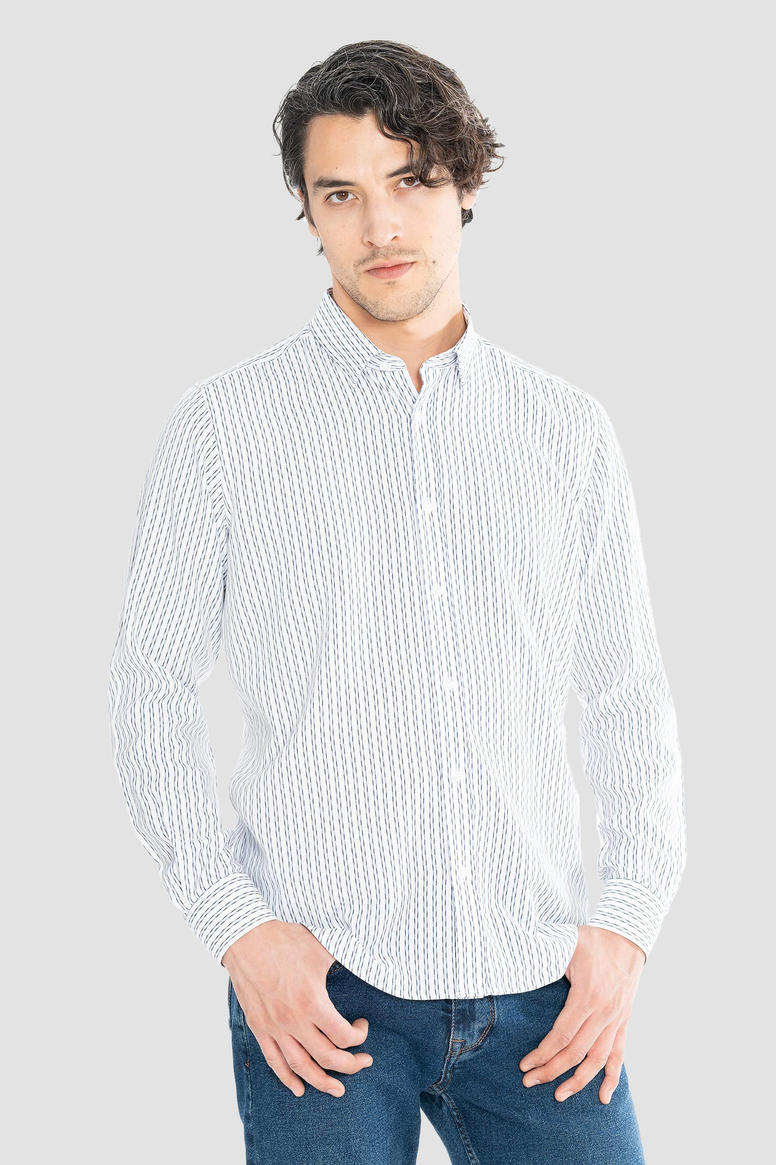 8201354T093Y000CW00111-1