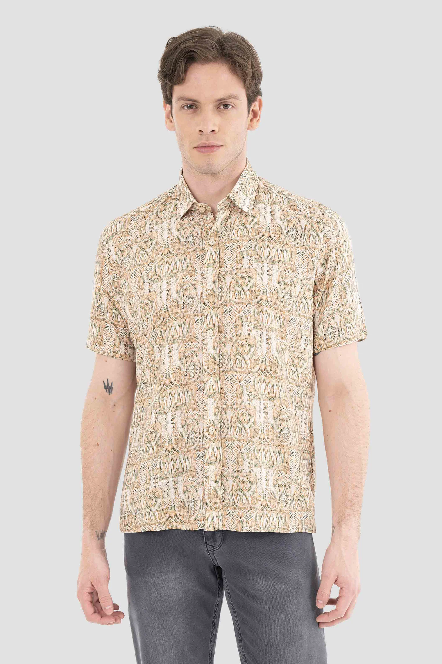 8280195P088Y002MC02011-1