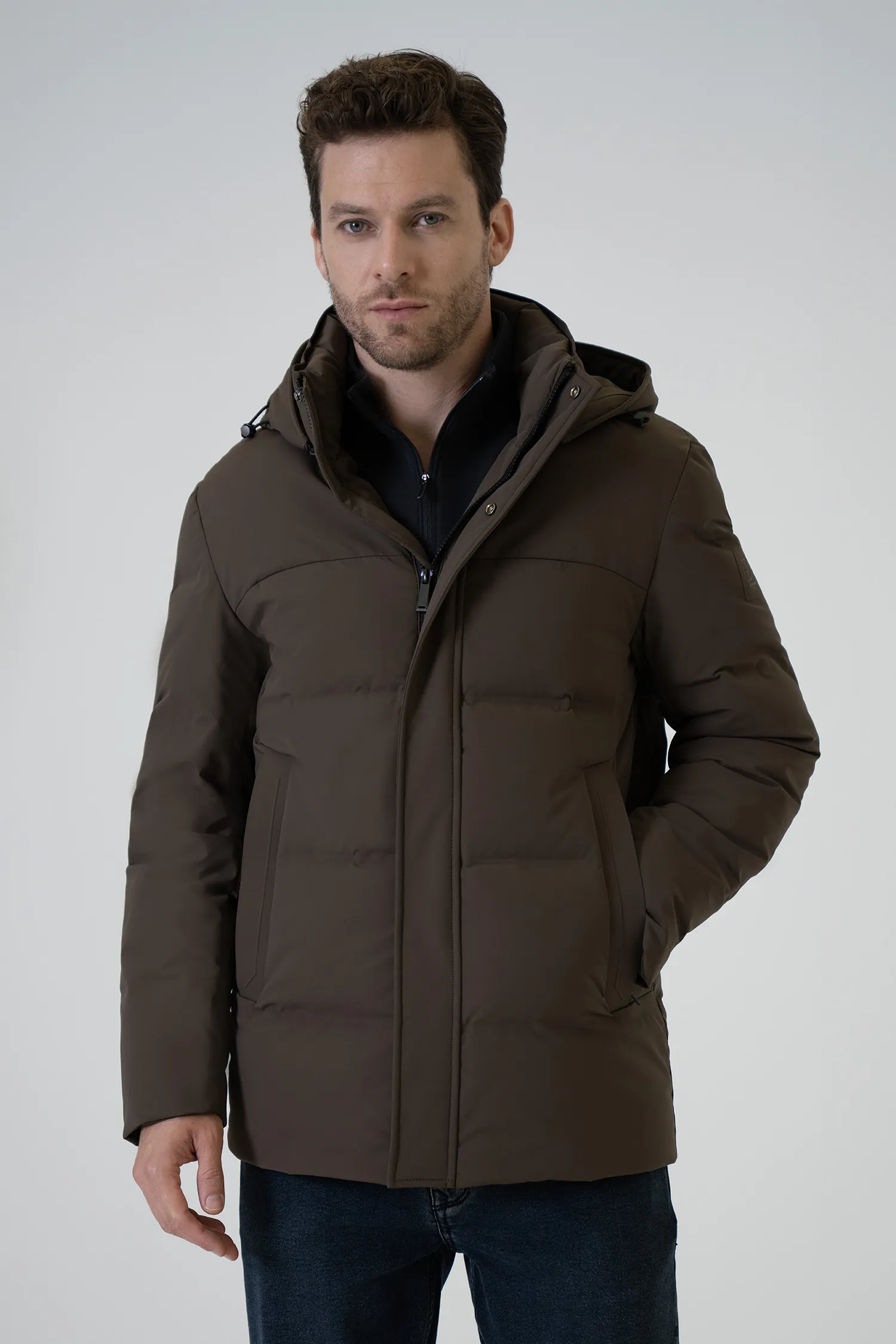 8100539E594Y000CC0501#1