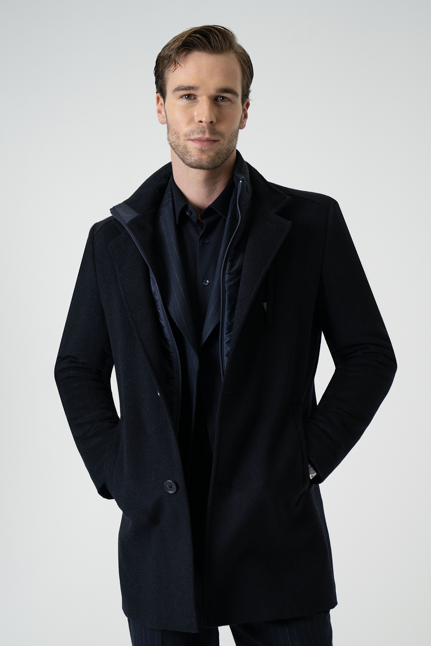 8120098Y421Y000CB0301#1