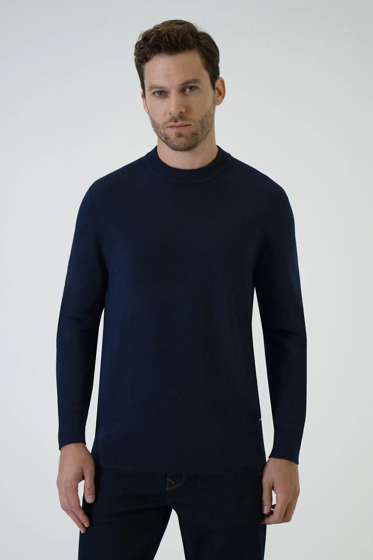 8230819O533Y000CB0301#1