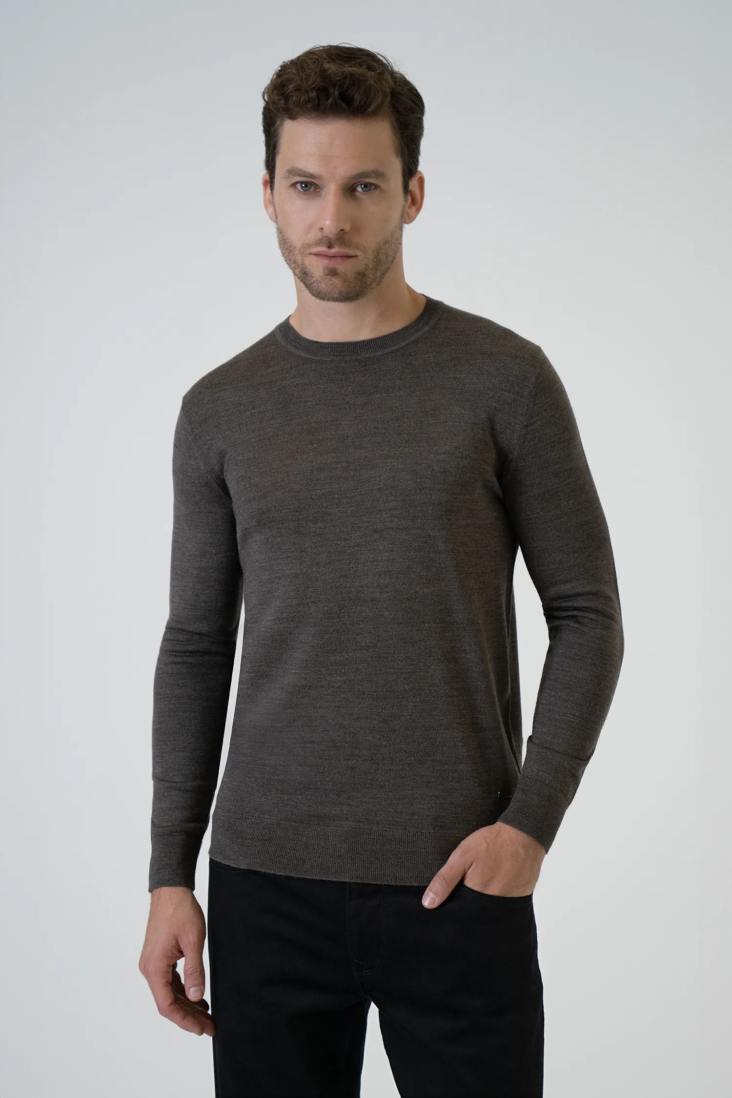 '8230823O535Y000CC0431#1